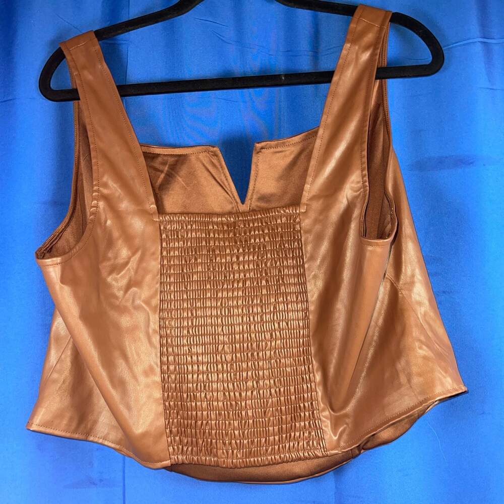 1X - Torrid Brown Faux Leather Cropped Tank Corset Style Top - Picture 6 of 8